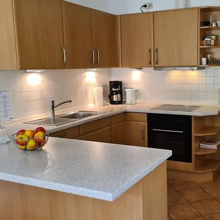 With 1 Bedroom Dom wakacyjny